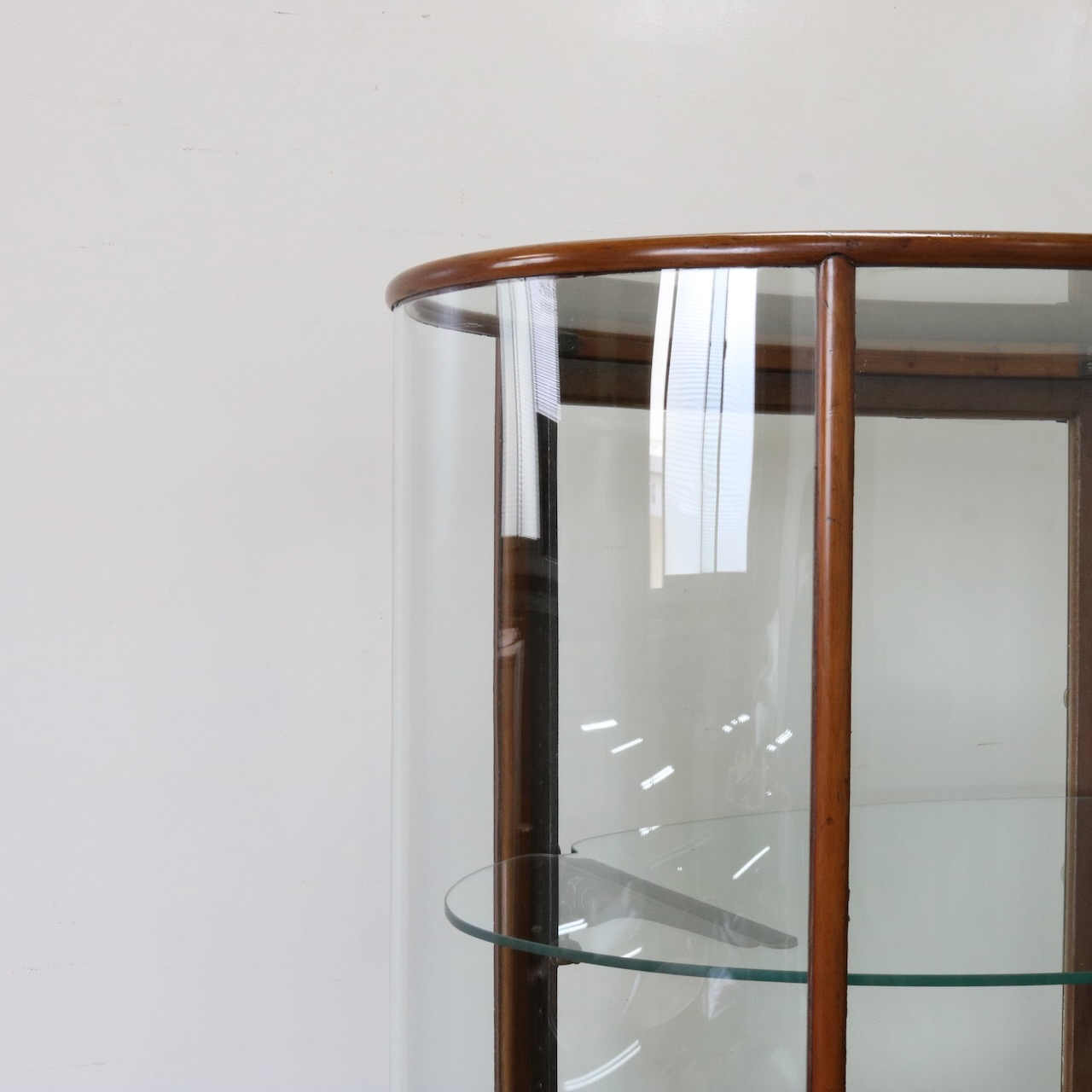 ショップキャビネット