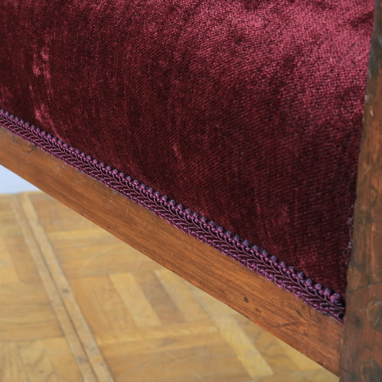 アームチェアー