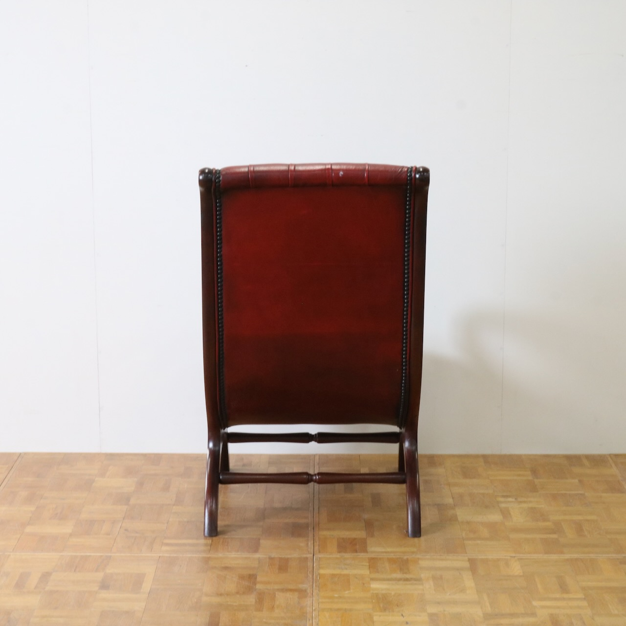 イージーチェアー