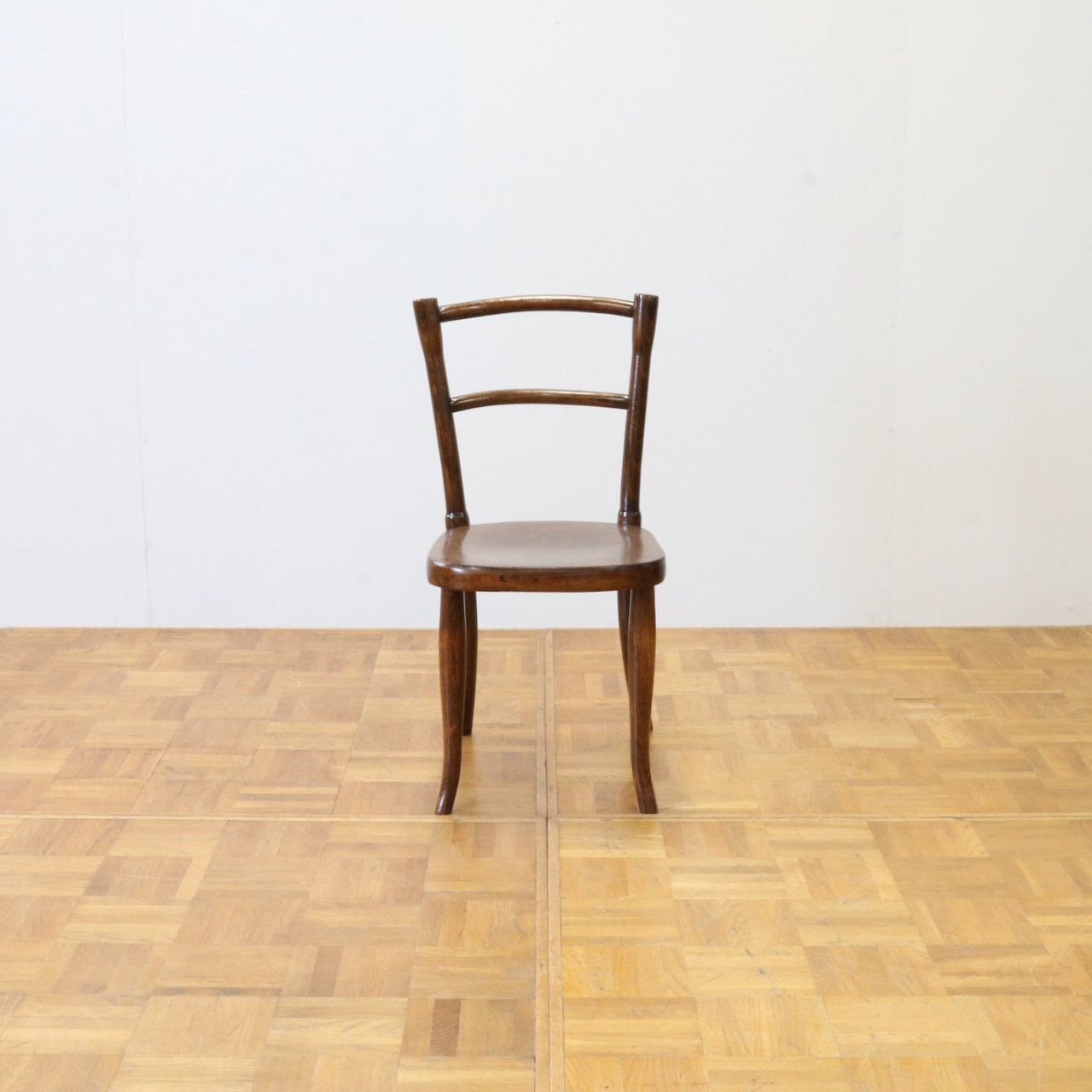 ベントウッドチェア