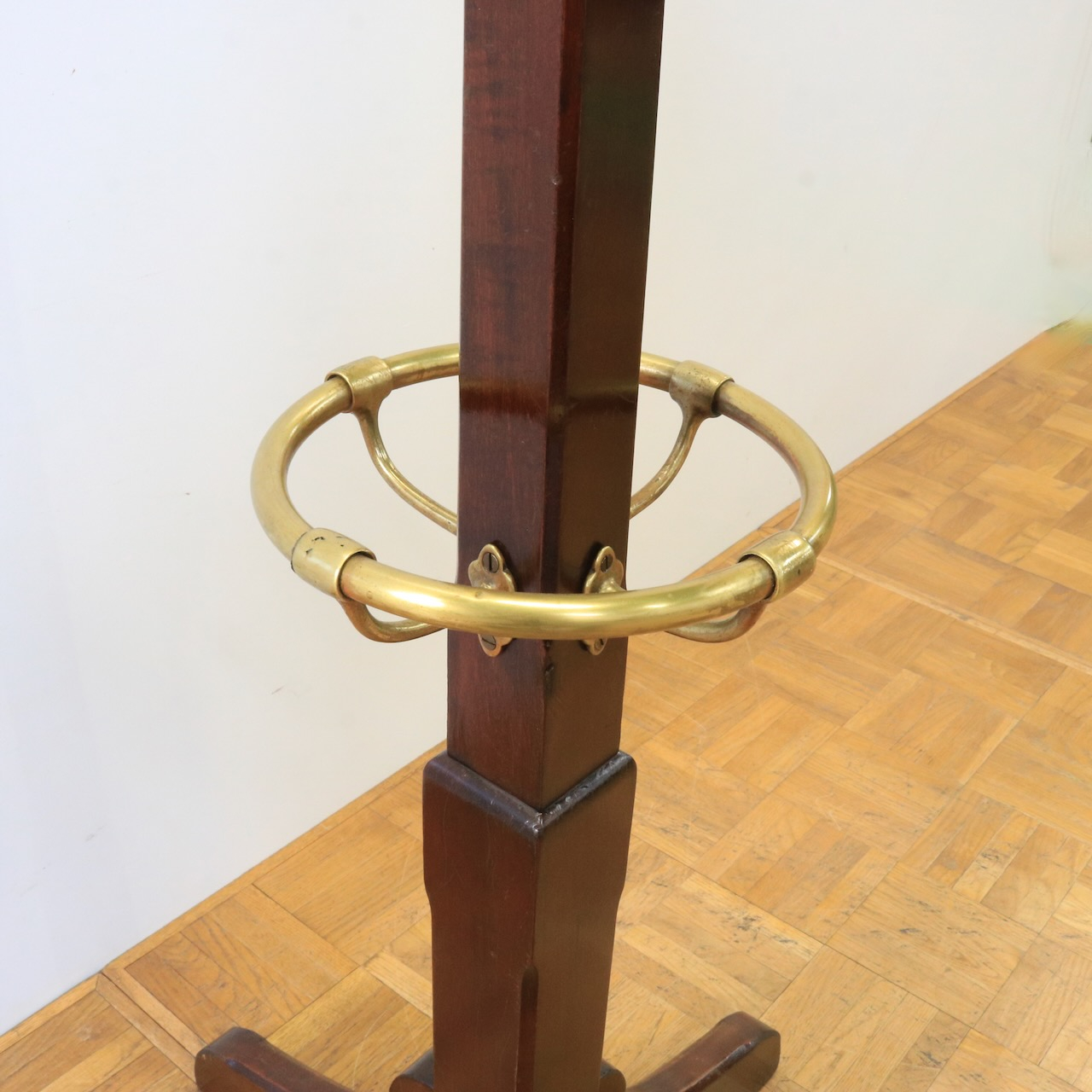 コートスタンド