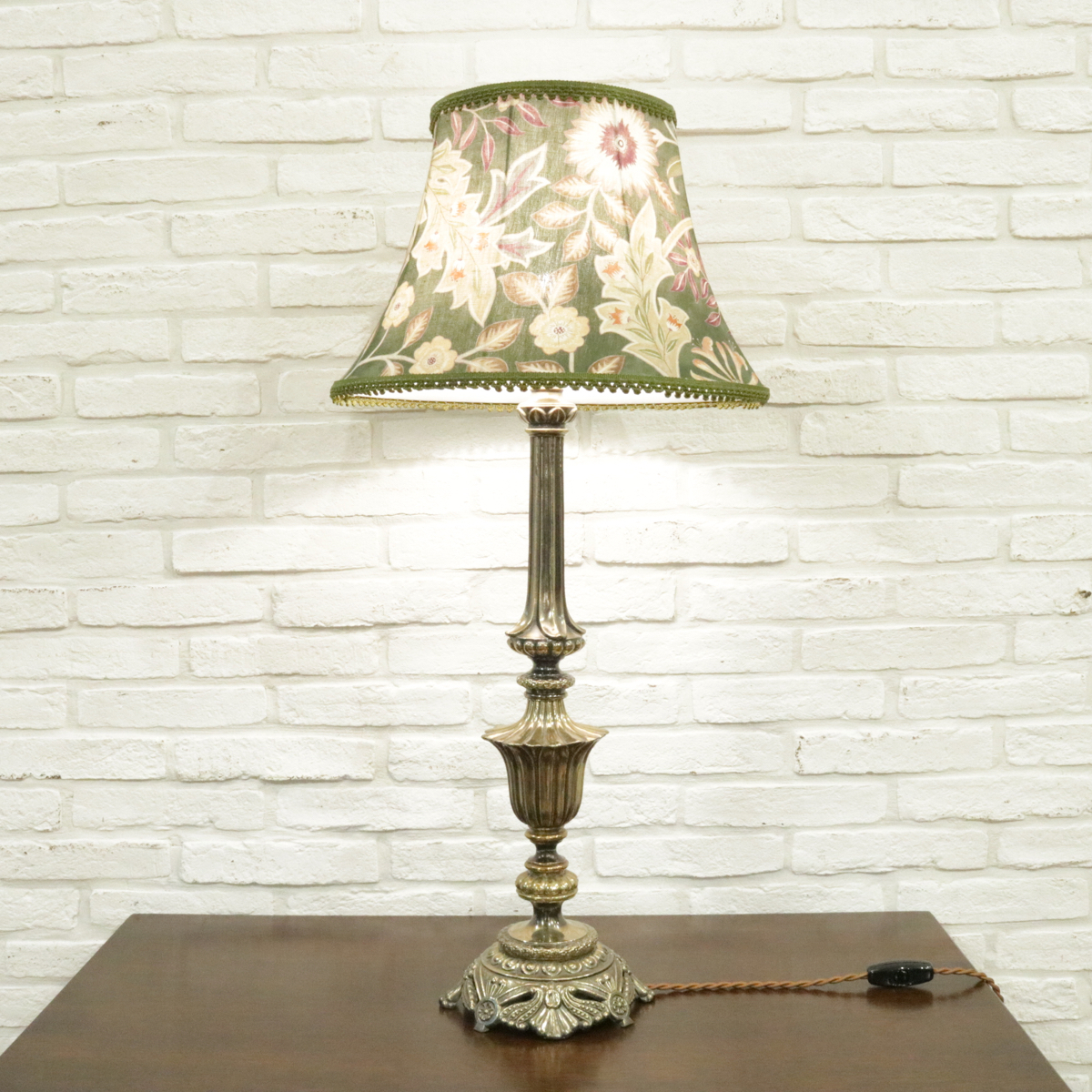 テーブルスタンド