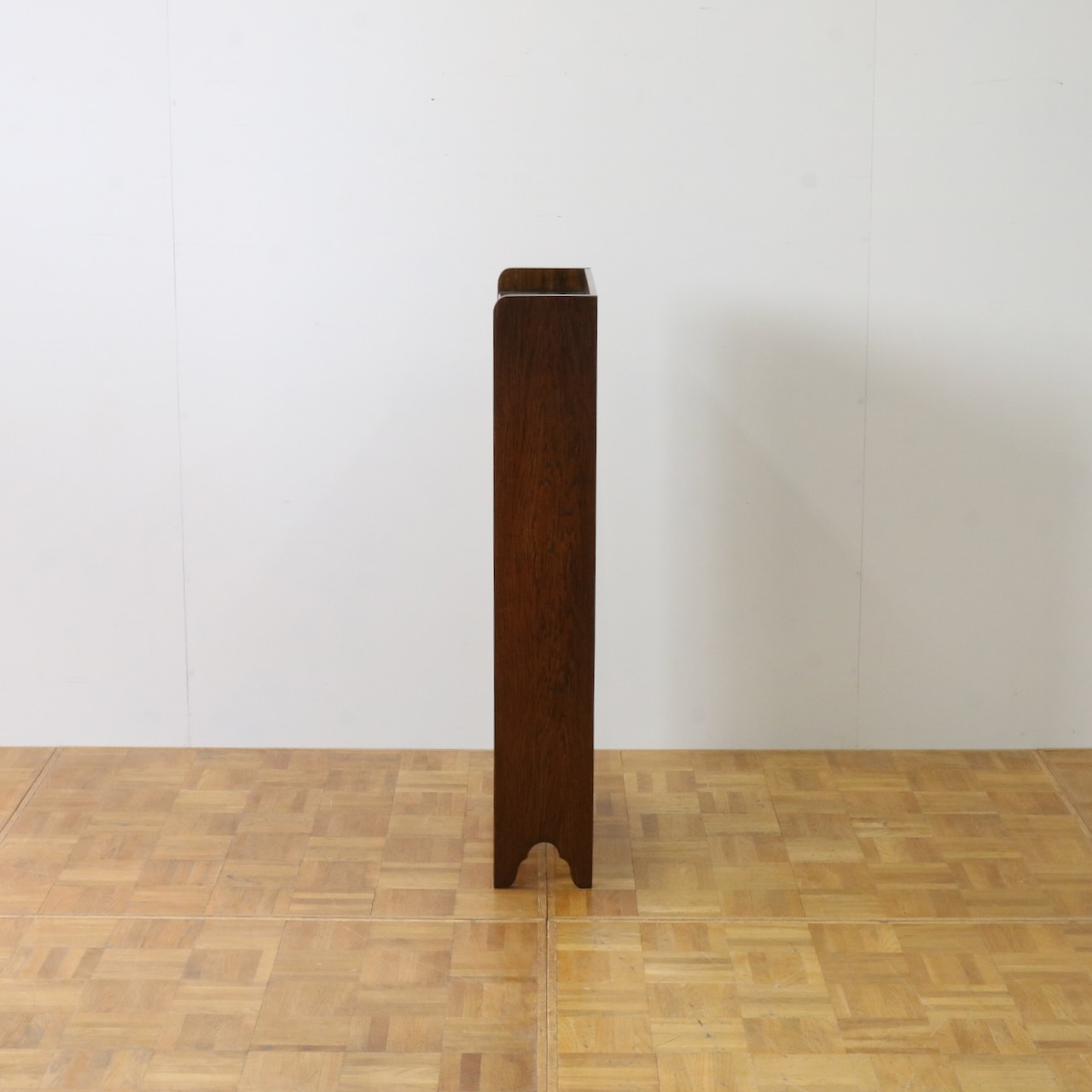 ブックシェルフ