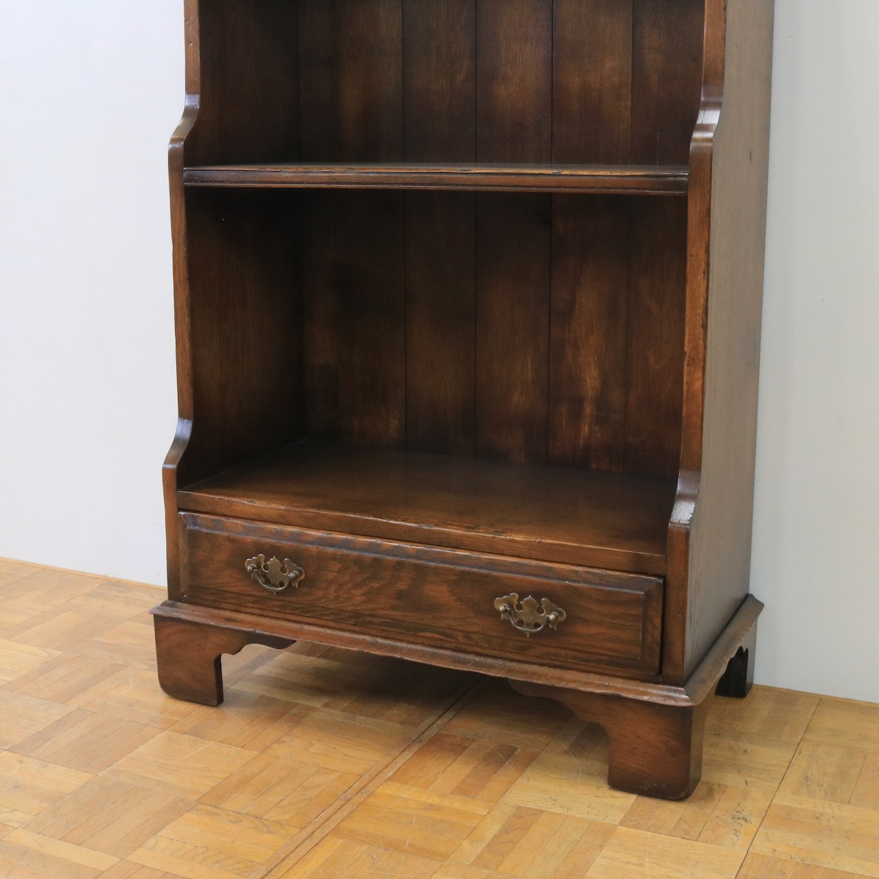 ブックシェルブス