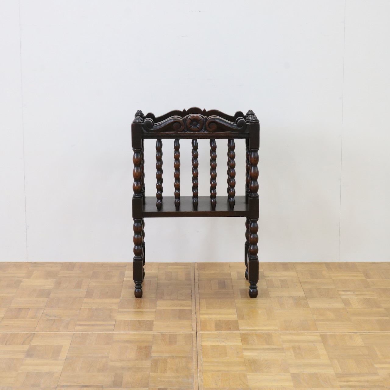 マガジンラック