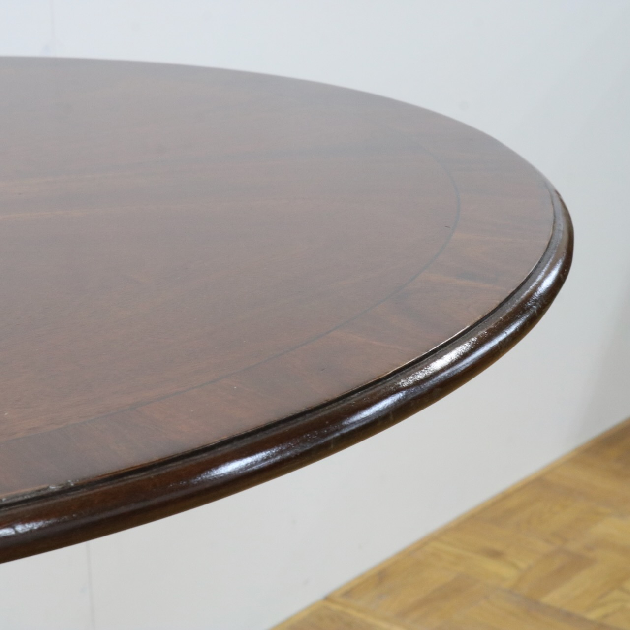 ティーテーブル