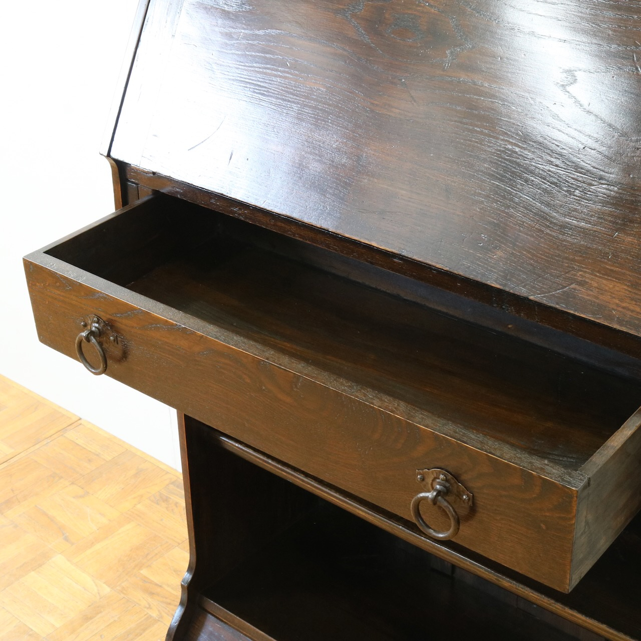 スチューデントビューロー