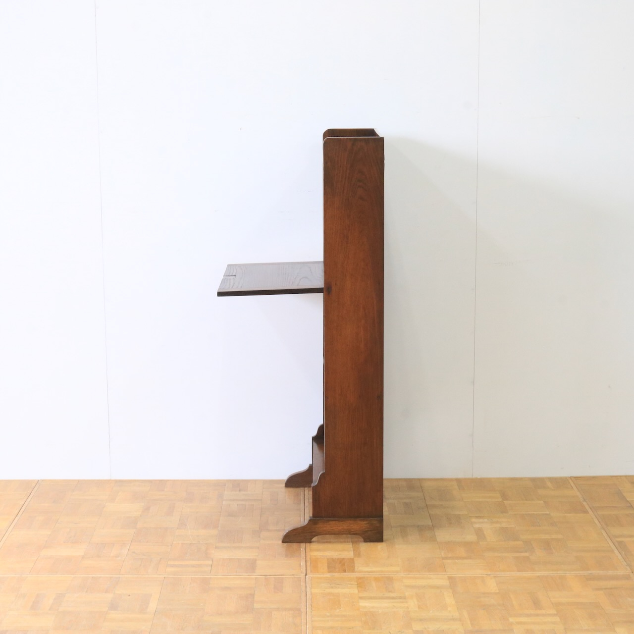 スチューデントビューロー