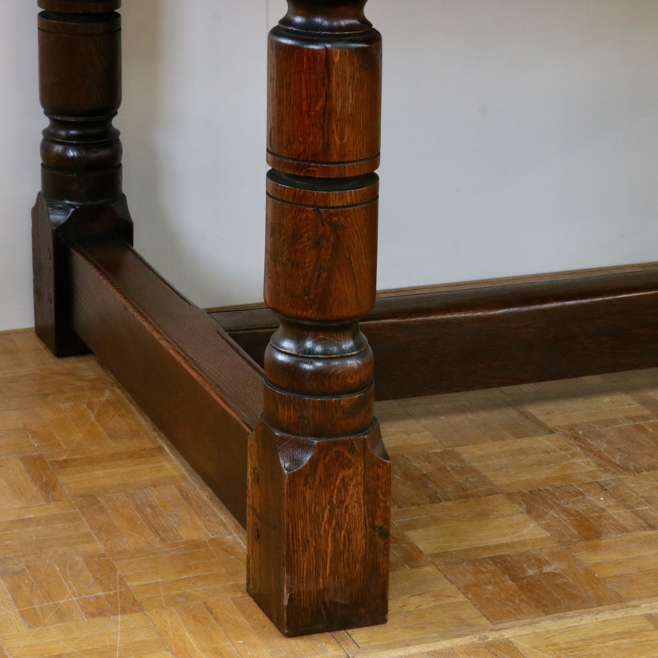 ダイニングテーブル