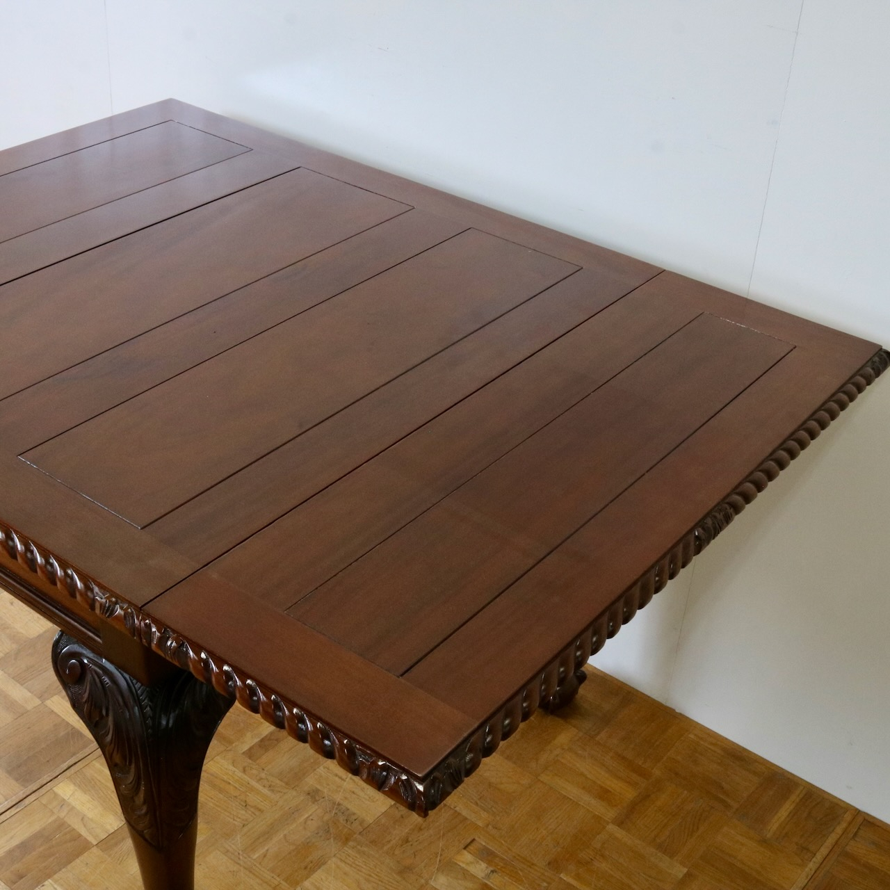 ドローリーフテーブル