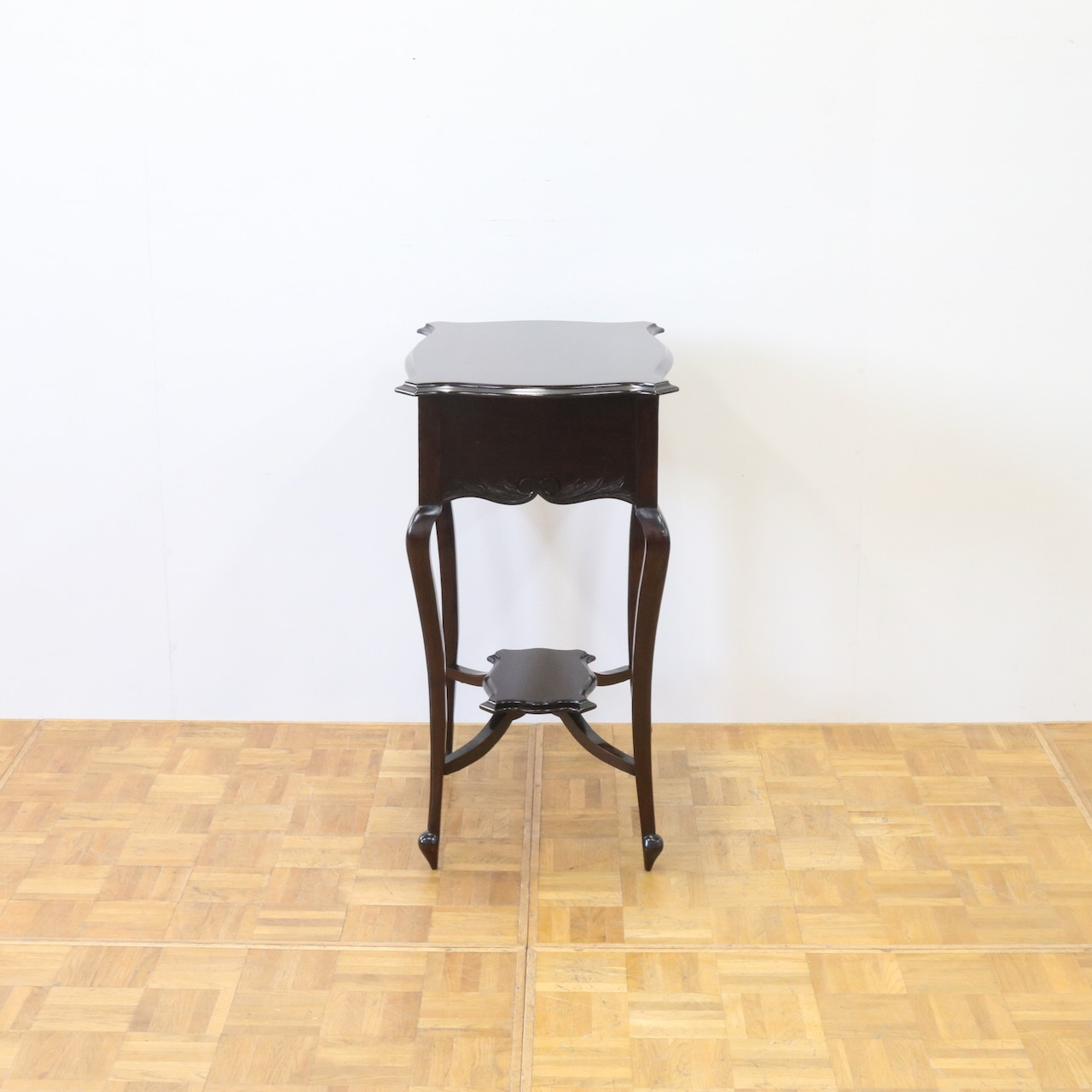 ライティングデスク