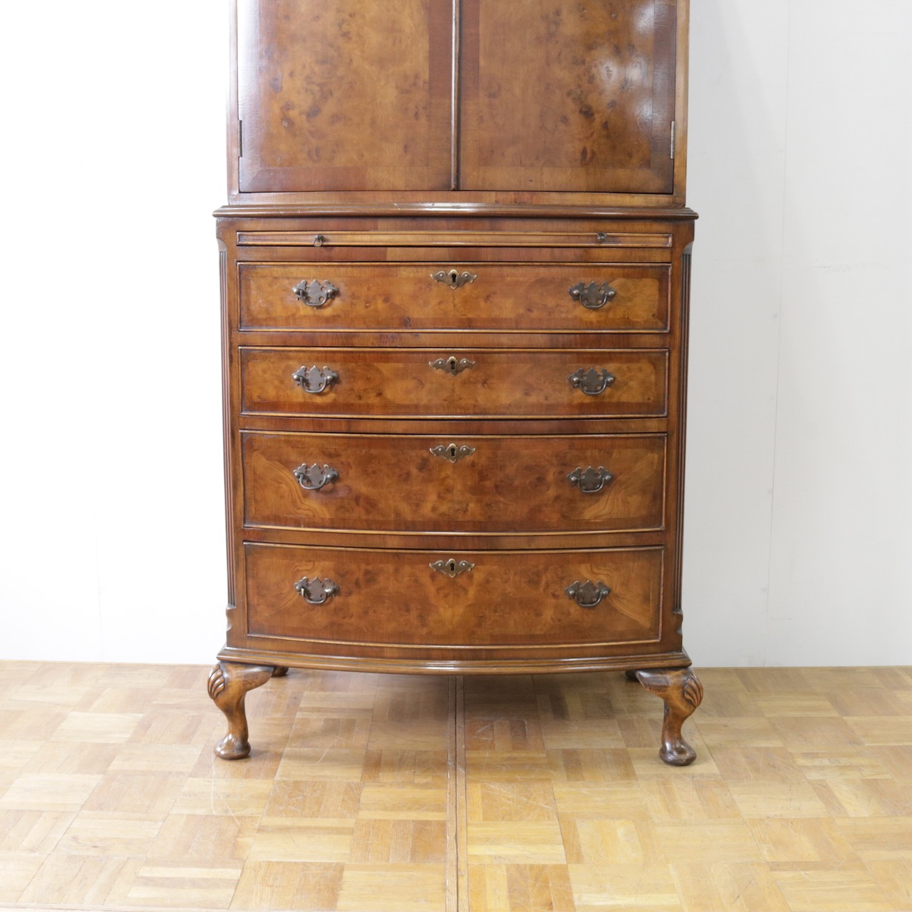 カップボードチェスト