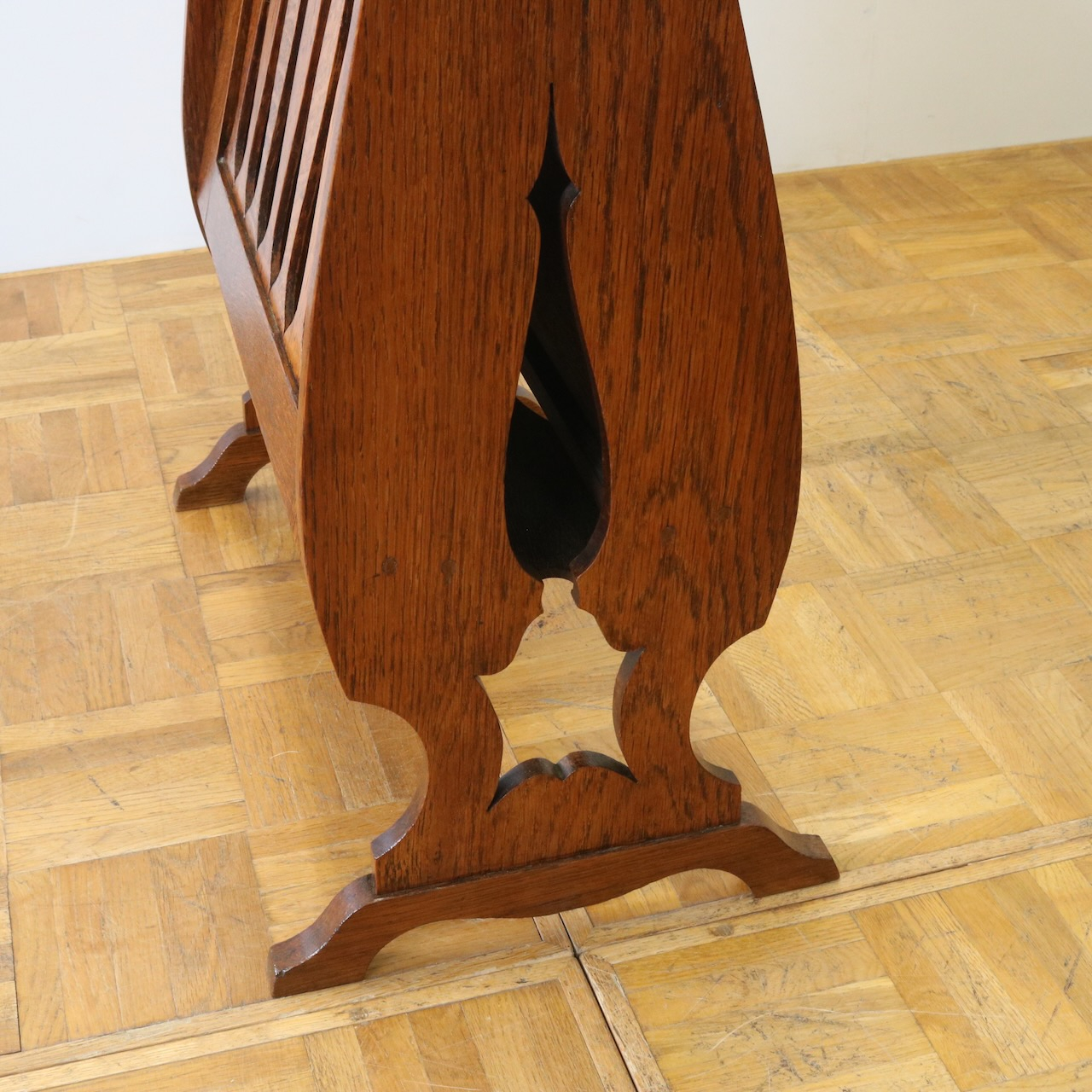 マガジンラック