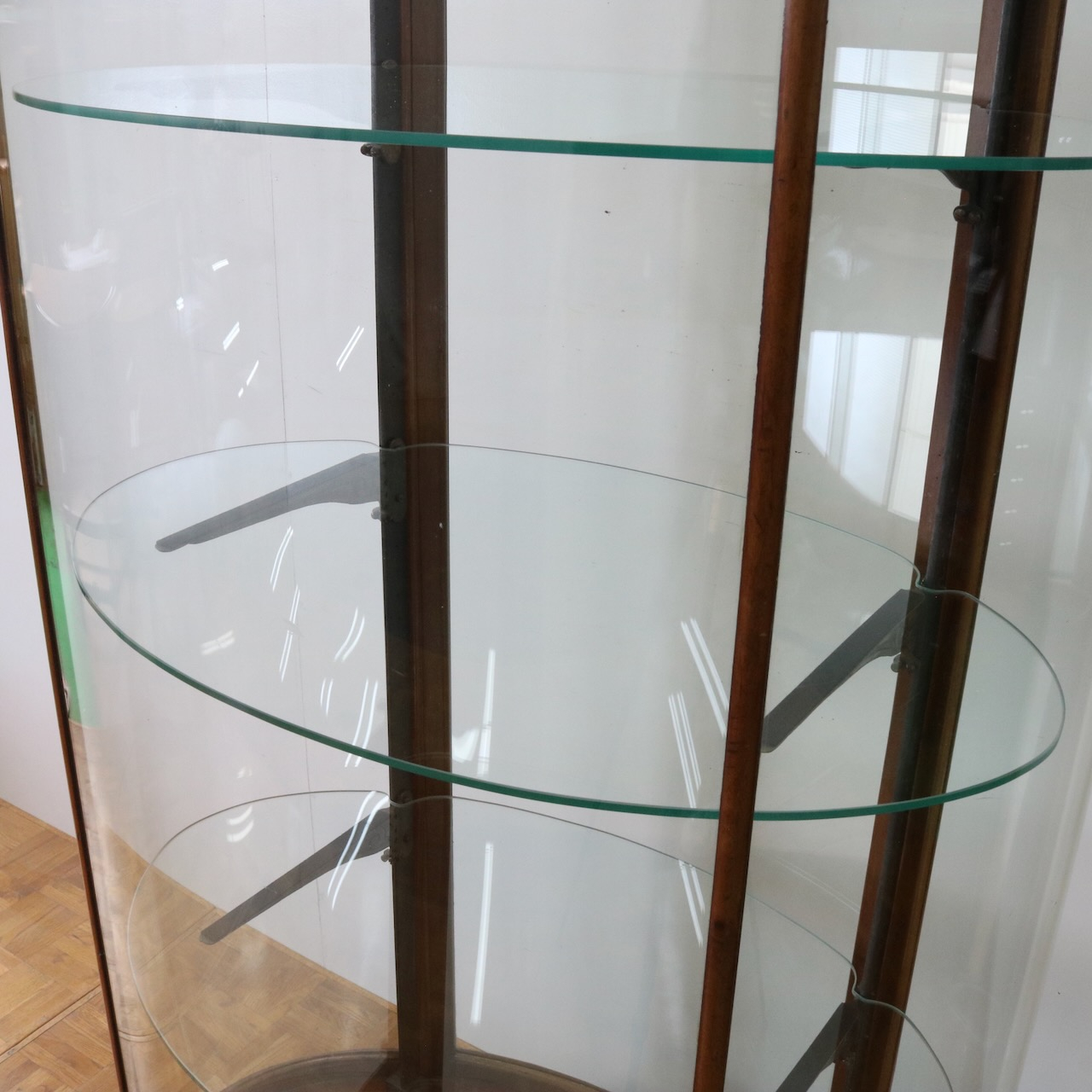 ショップキャビネット