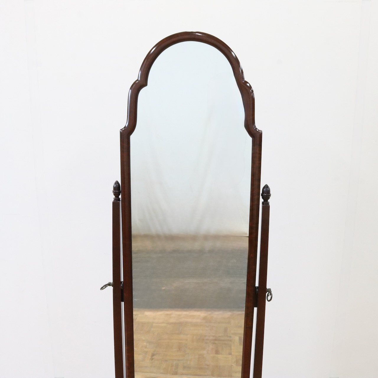 シュバルミラー