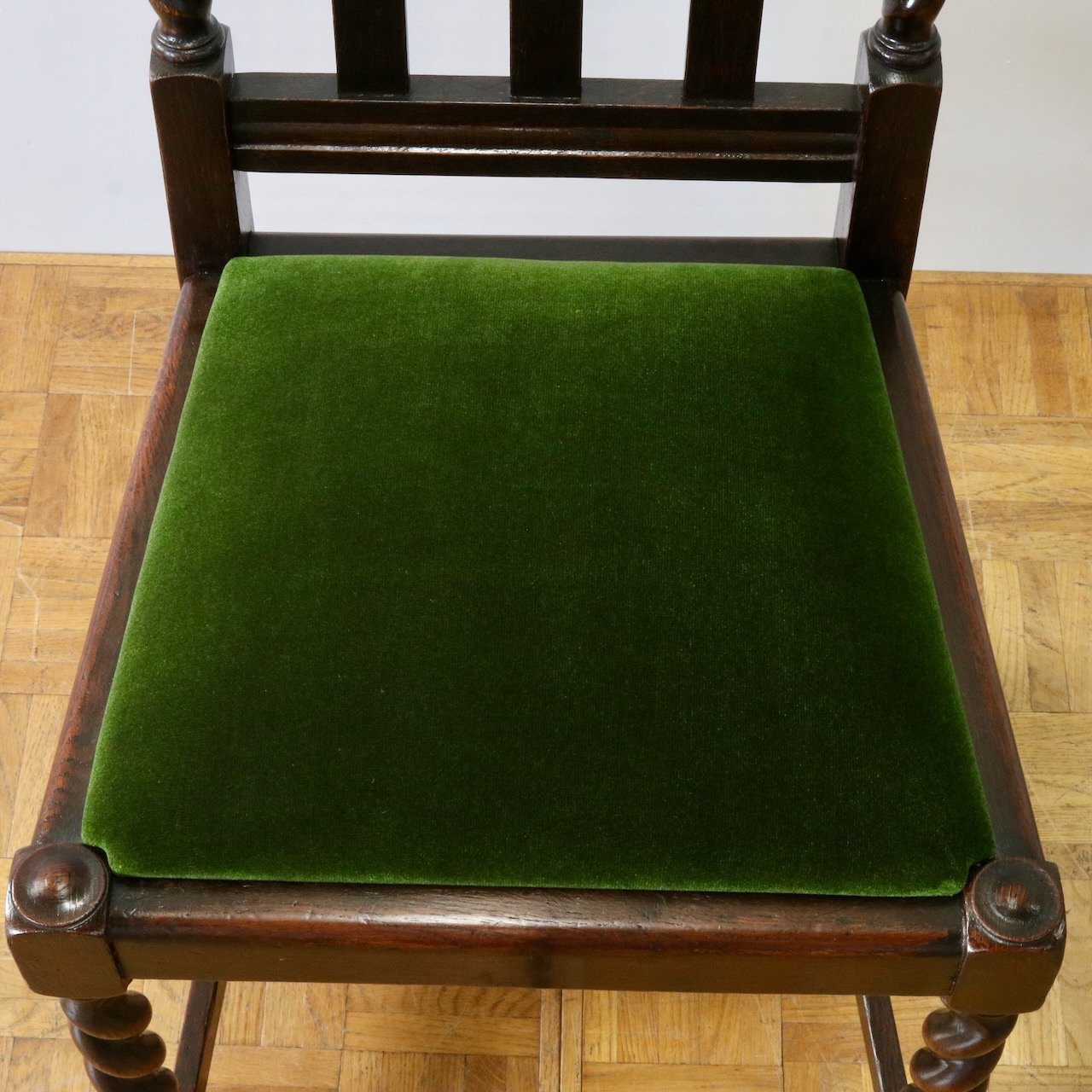 オークチェアー