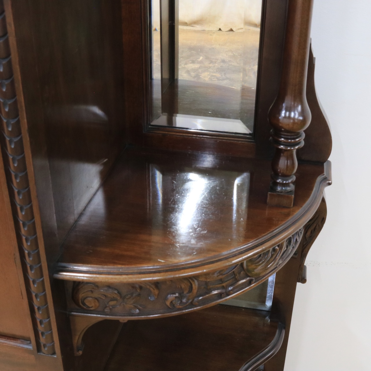 パーラーキャビネット