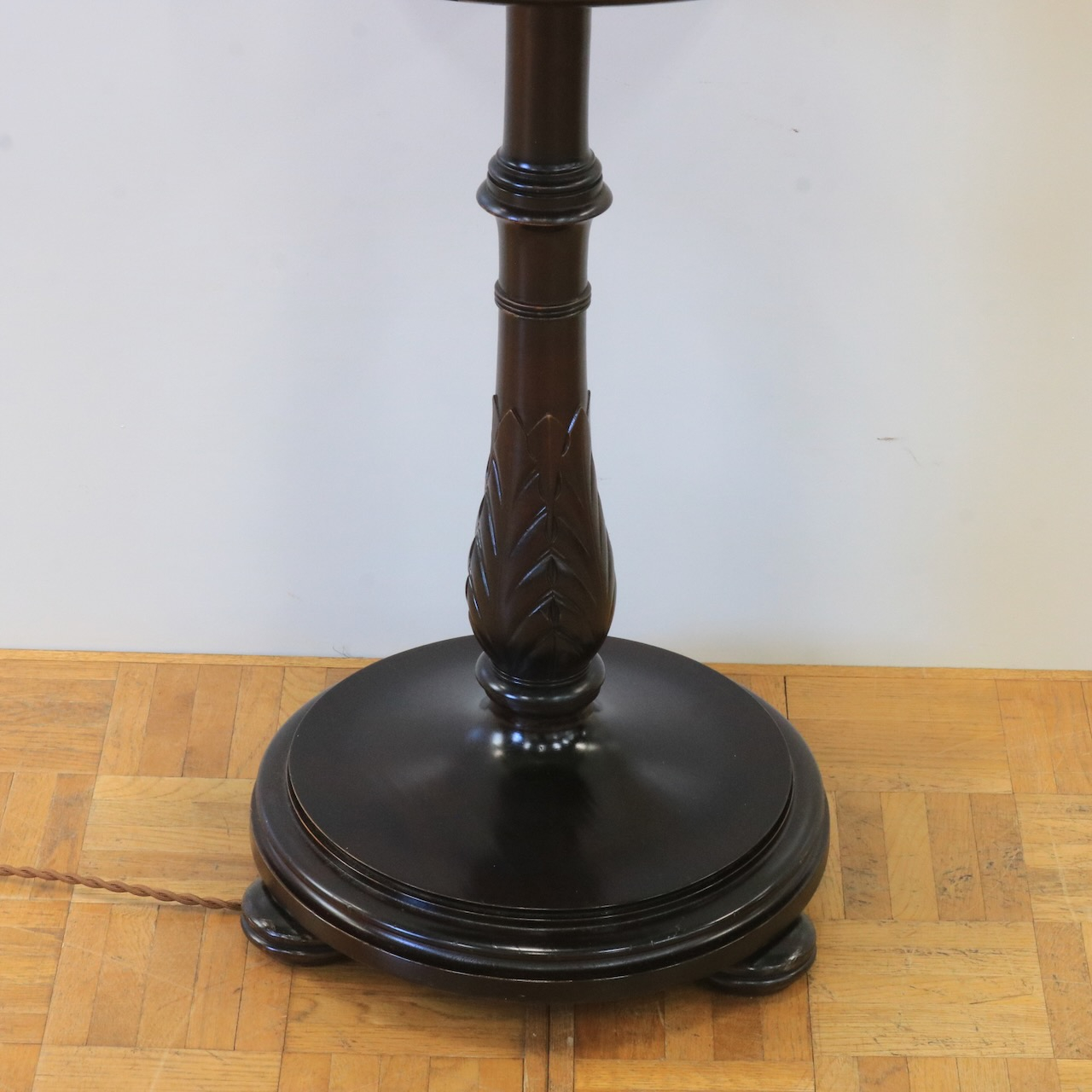 フロアスタンド