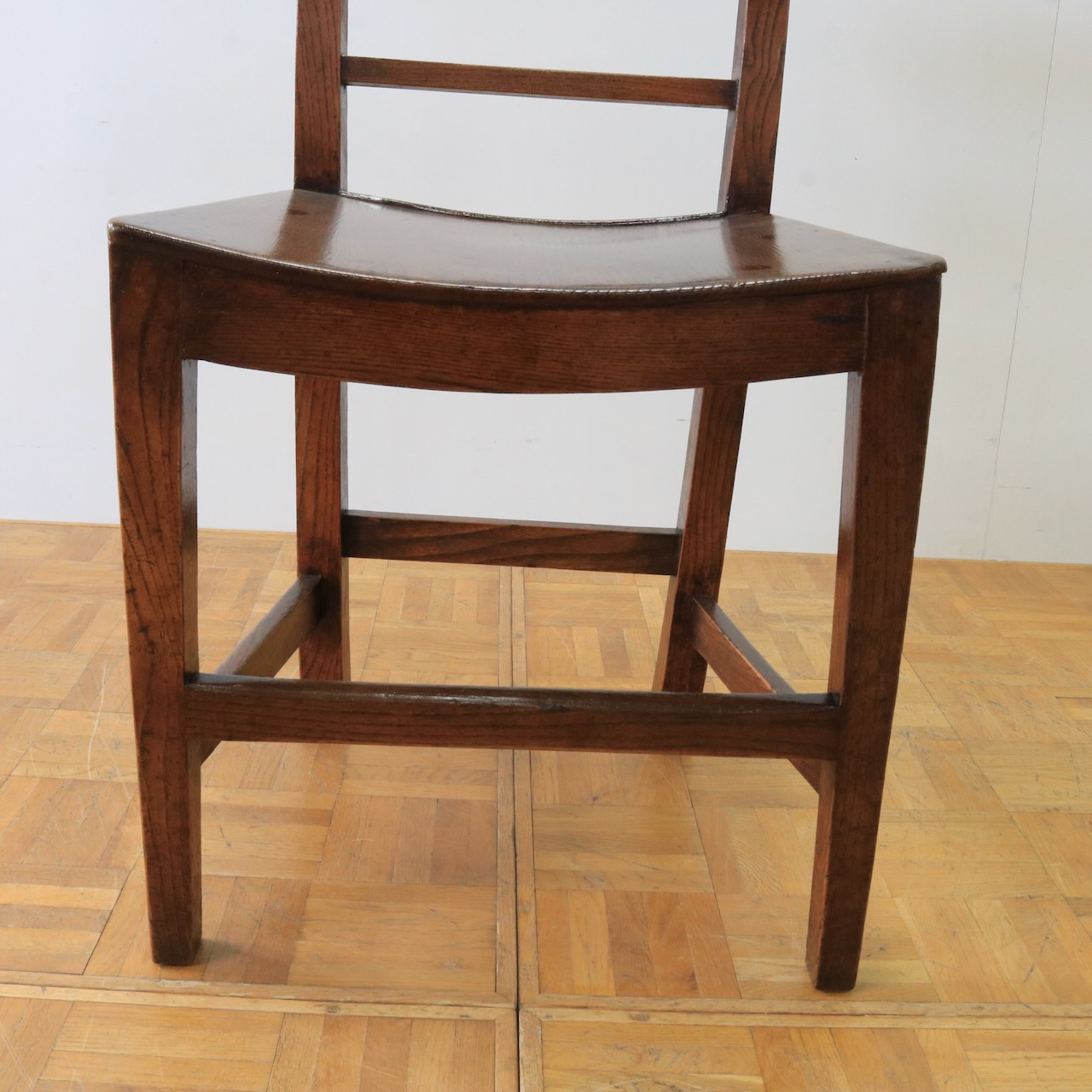 キッチンチェアー