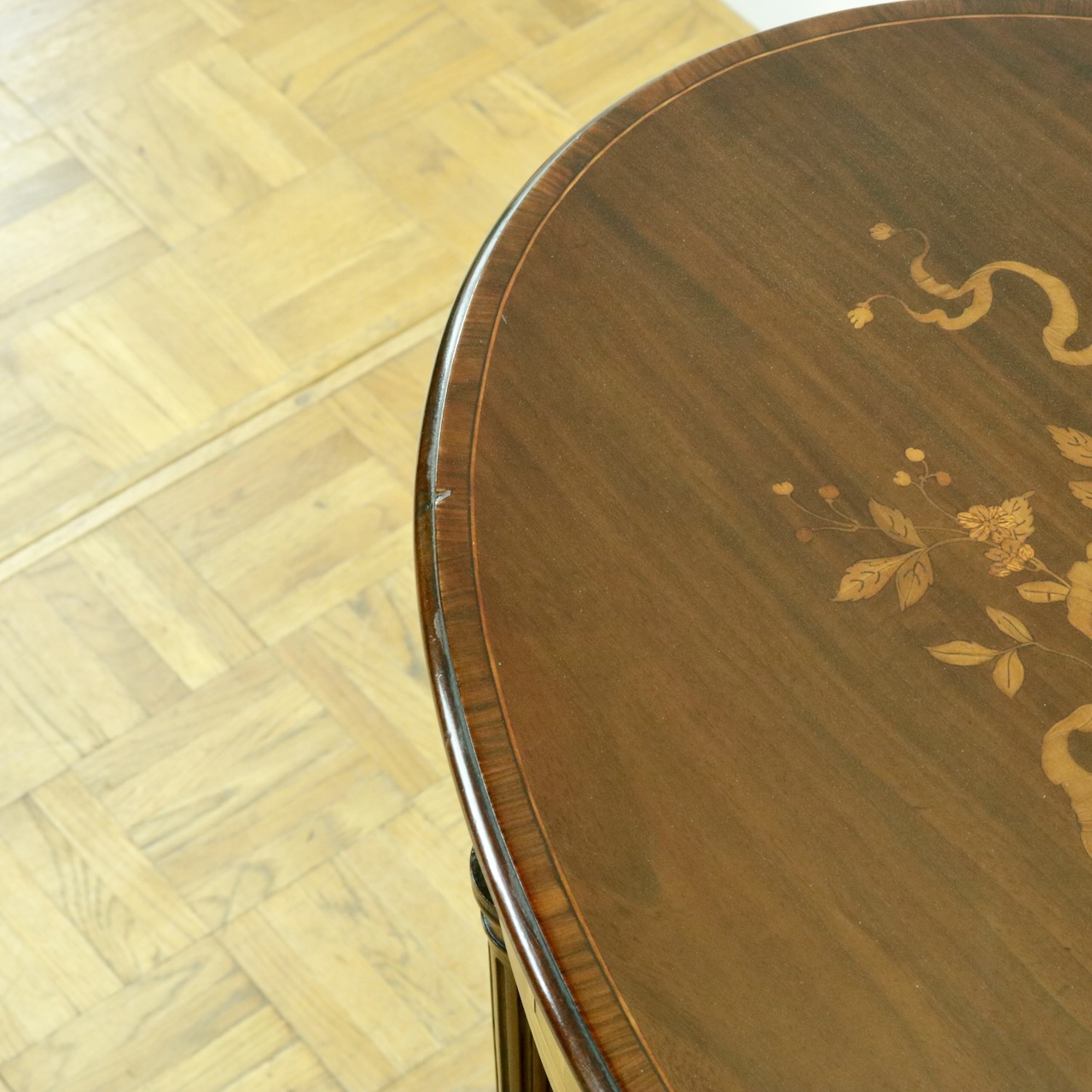 オケージョナルテーブル