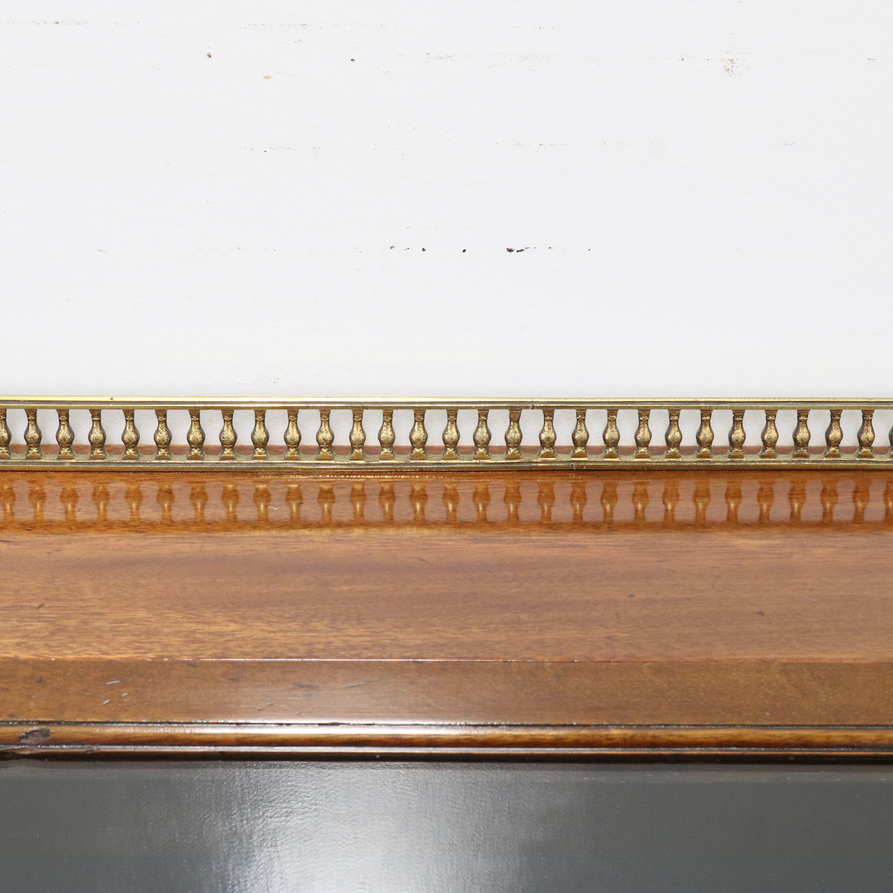 ジュエリーキャビネット