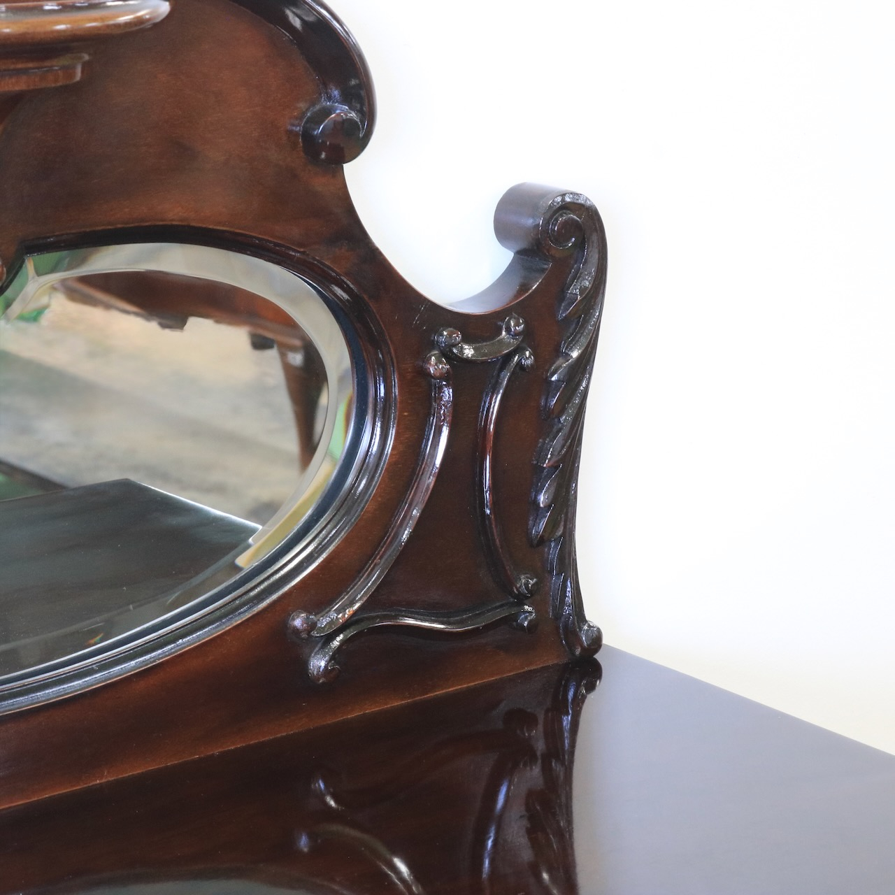 ミュージックキャビネット