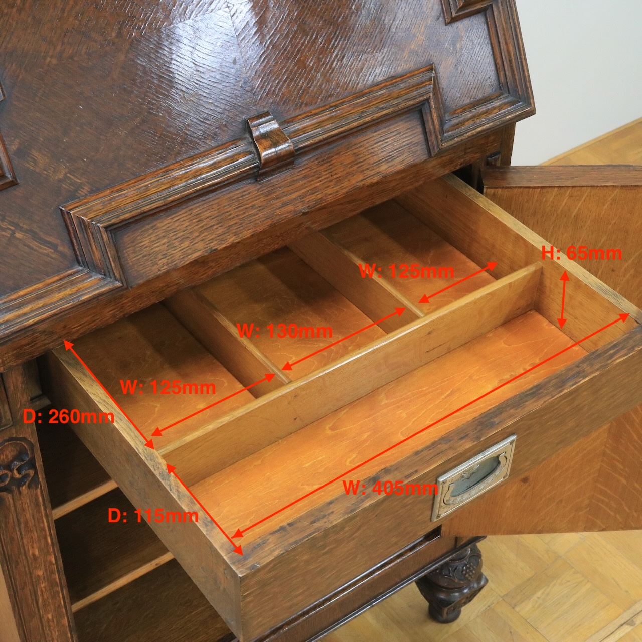 カクテルキャビネット