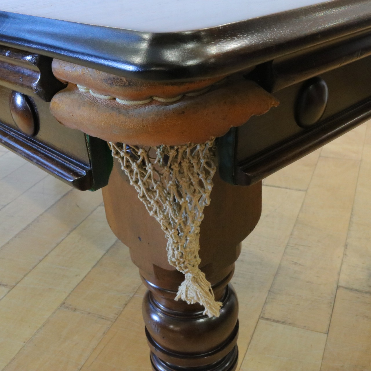 ビリヤード台 スヌーカーテーブル