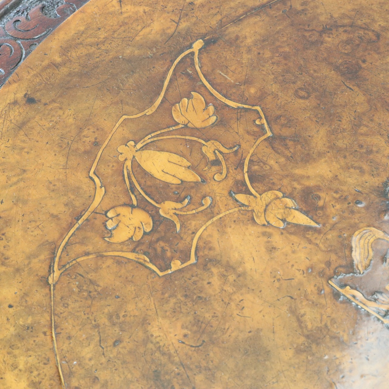 オケージョナルテーブル