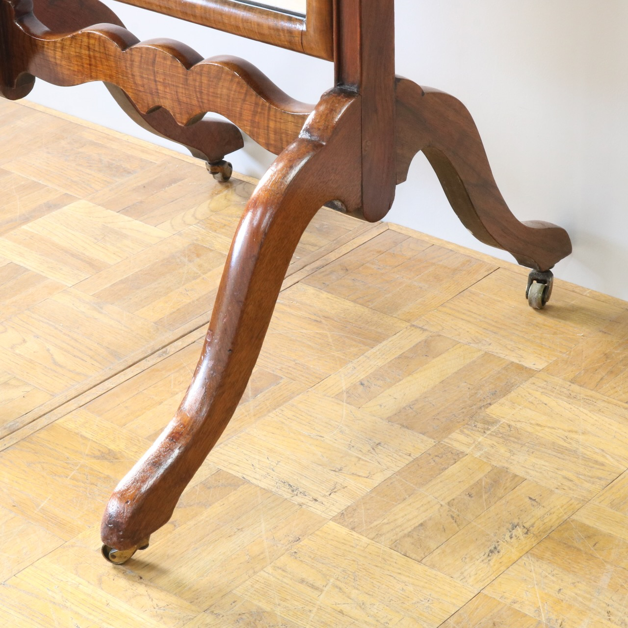 シュバルミラー