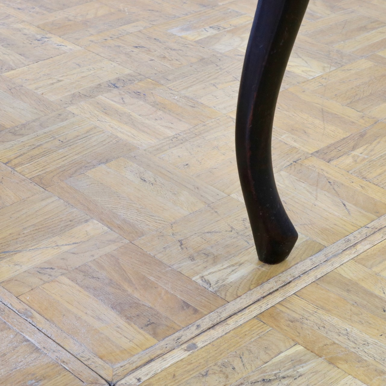 サイドチェアー