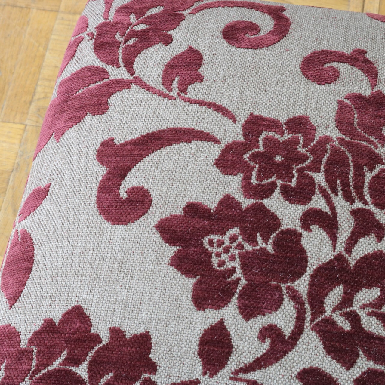 フットスツール