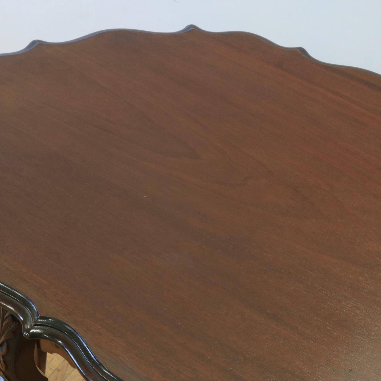 ティーテーブル