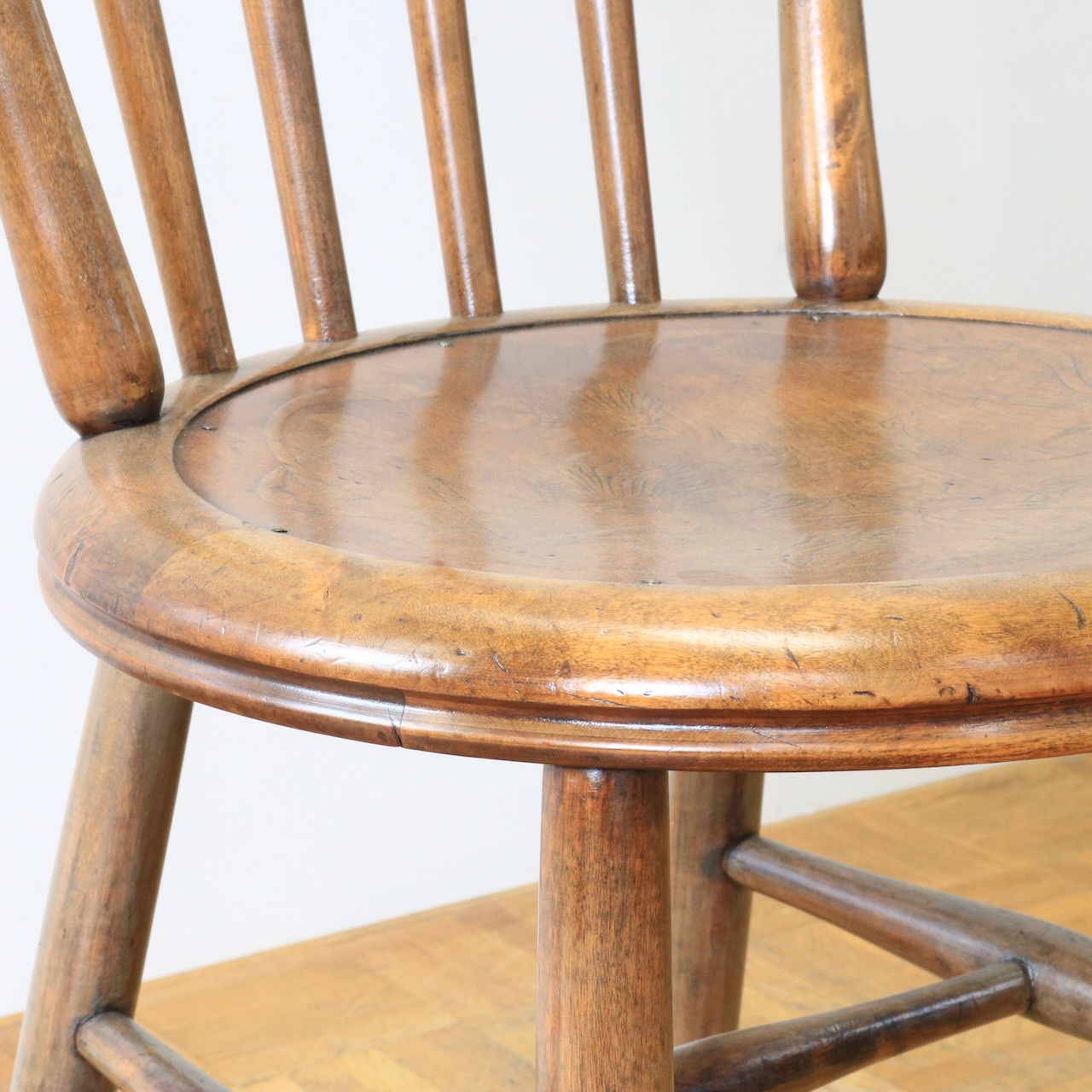 ベントウッドチェアー