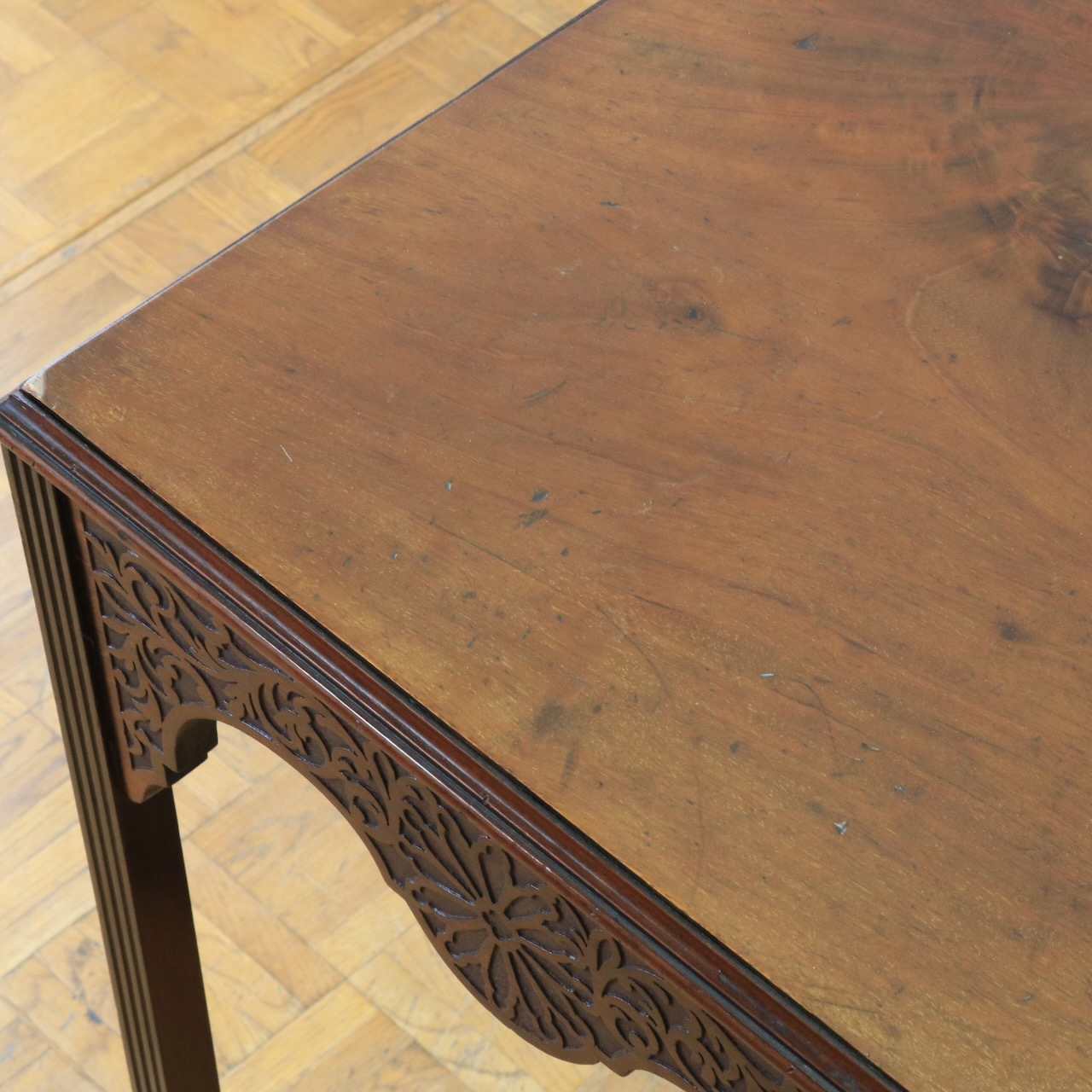 オケージョナルテーブル