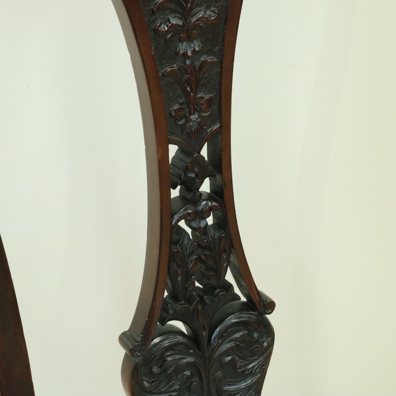 サイドチェアー