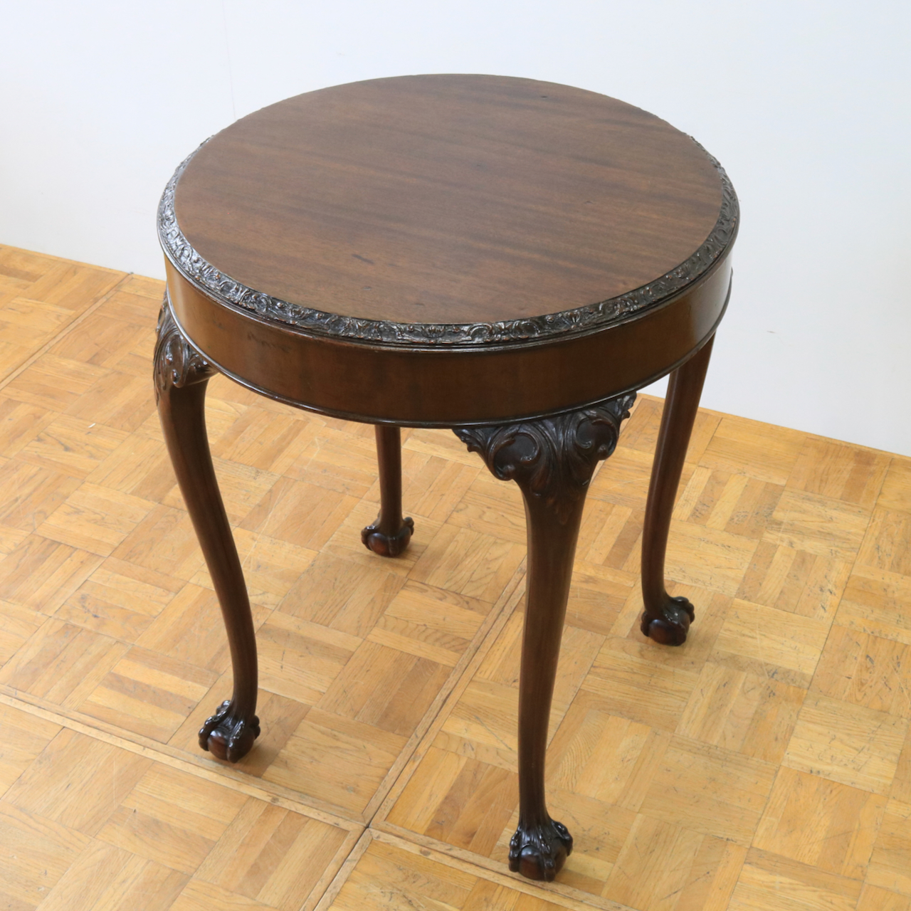 ティーテーブル