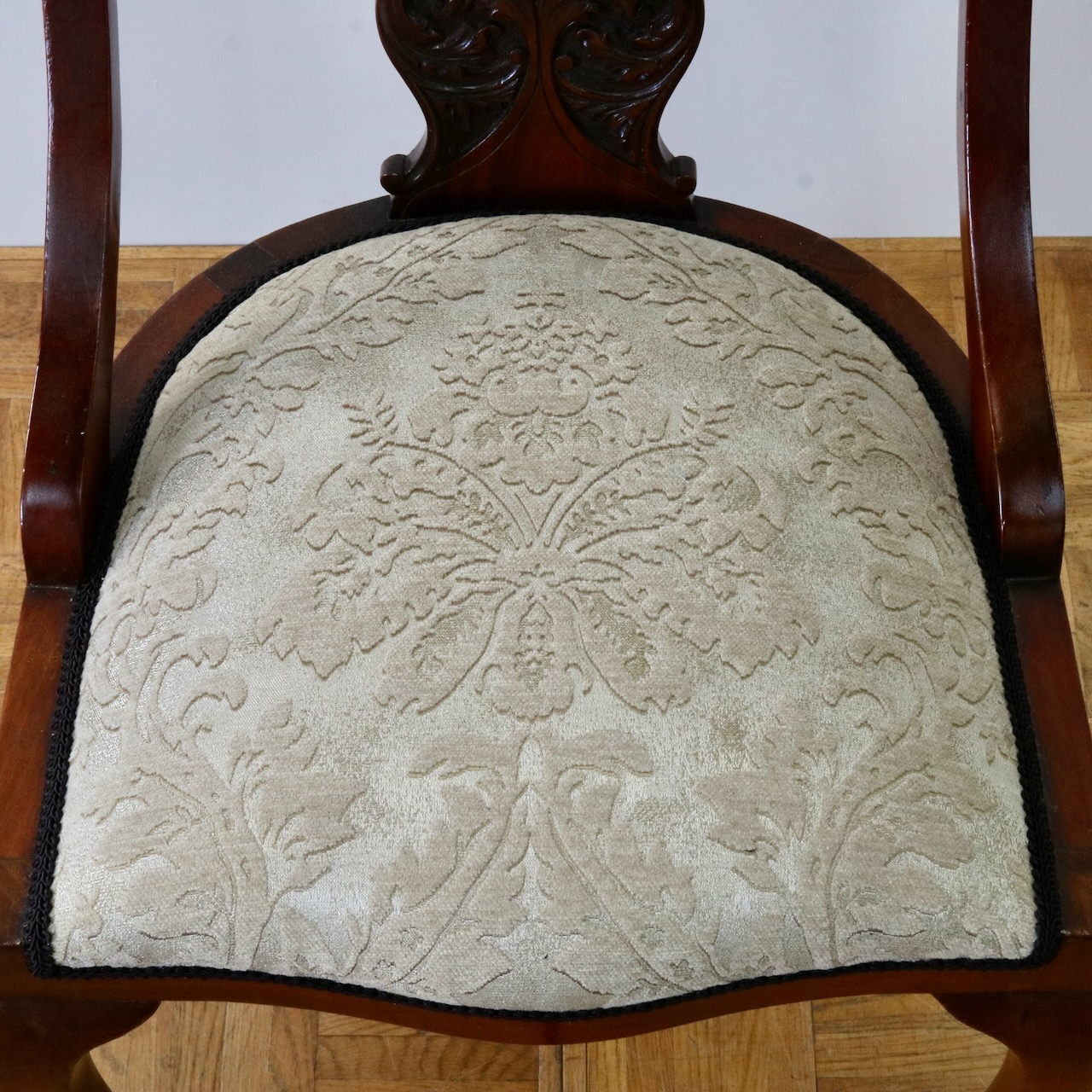 サイドチェアー