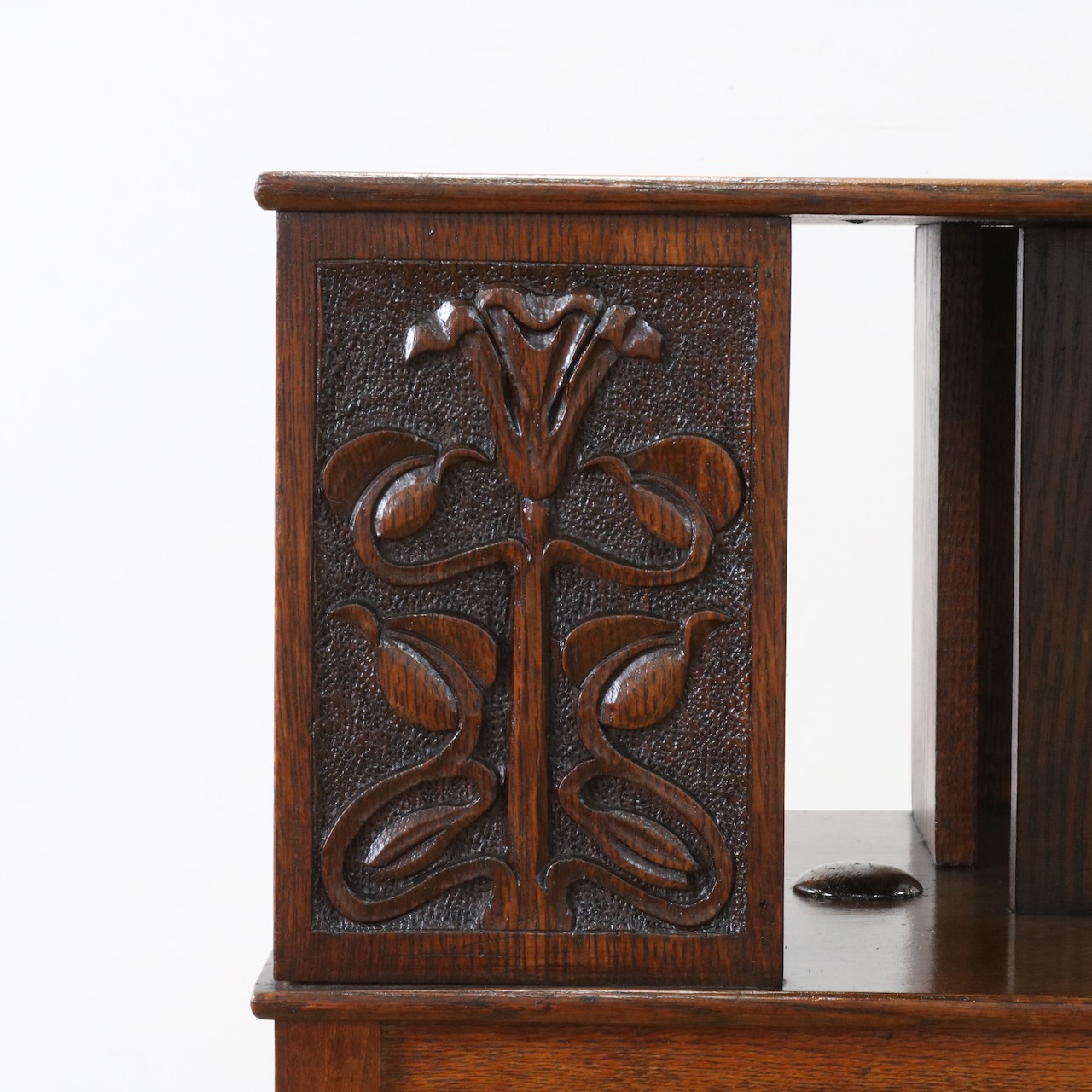 ブックシェルフ