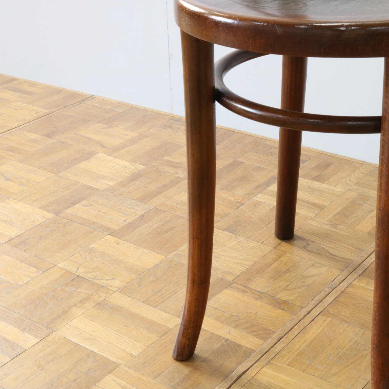 ベントウッドチェアー