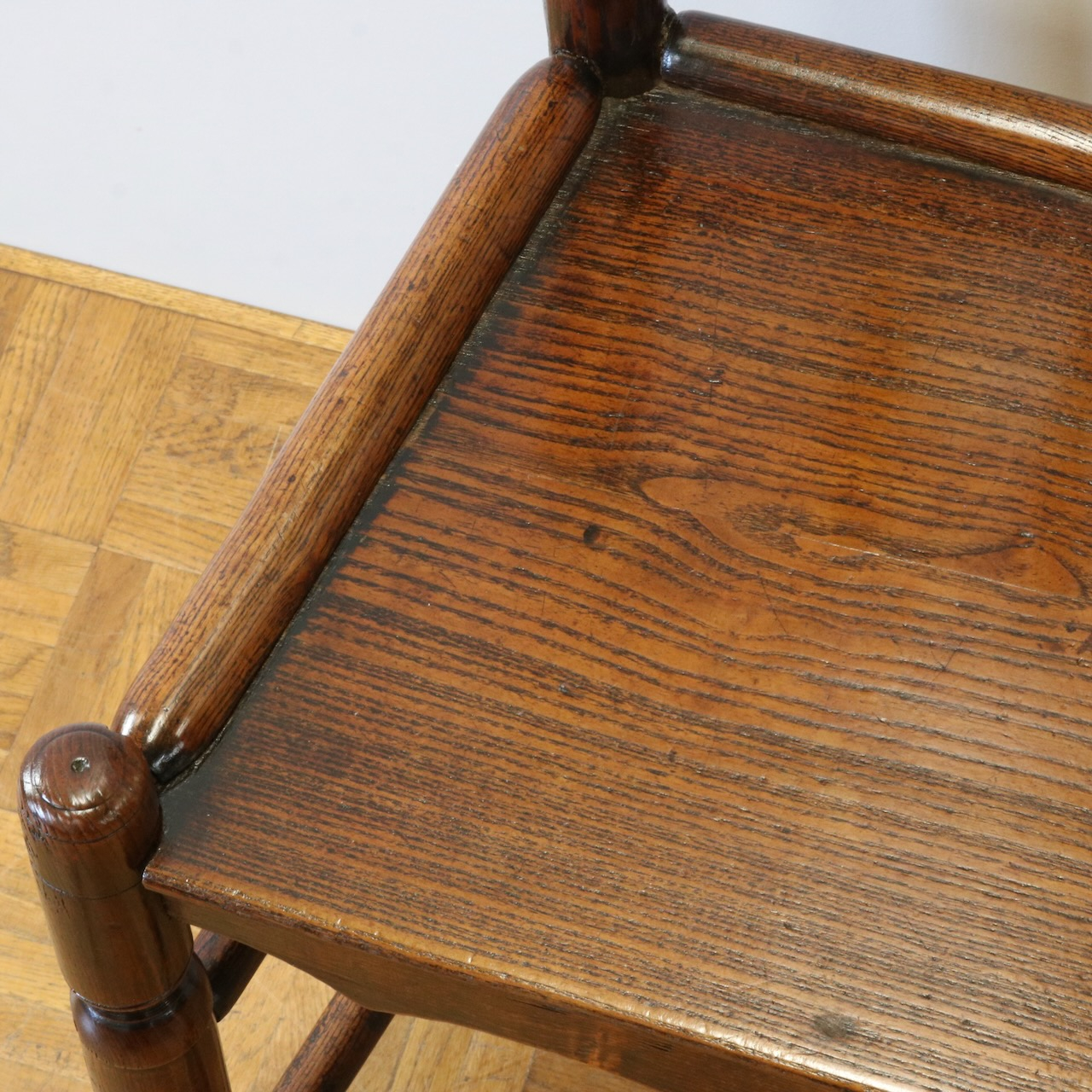 サイドチェアー