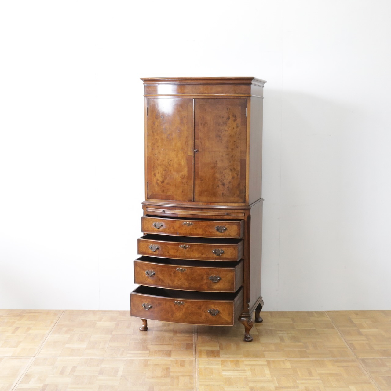 カップボードチェスト