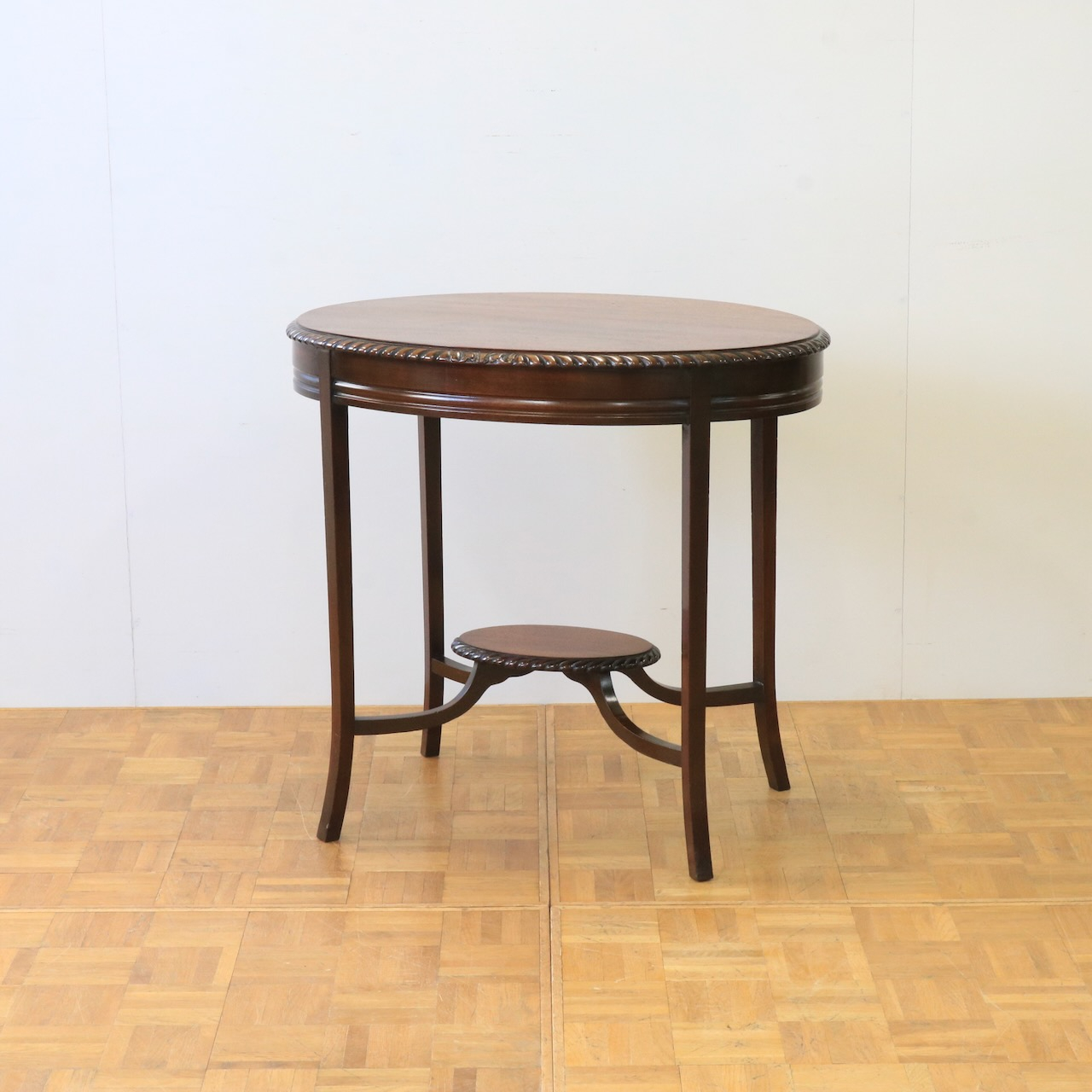 オケージョナルテーブル