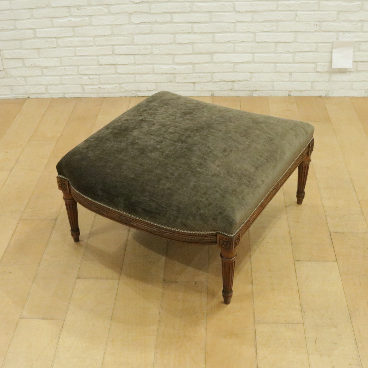 1Pソファー&オットマンセット