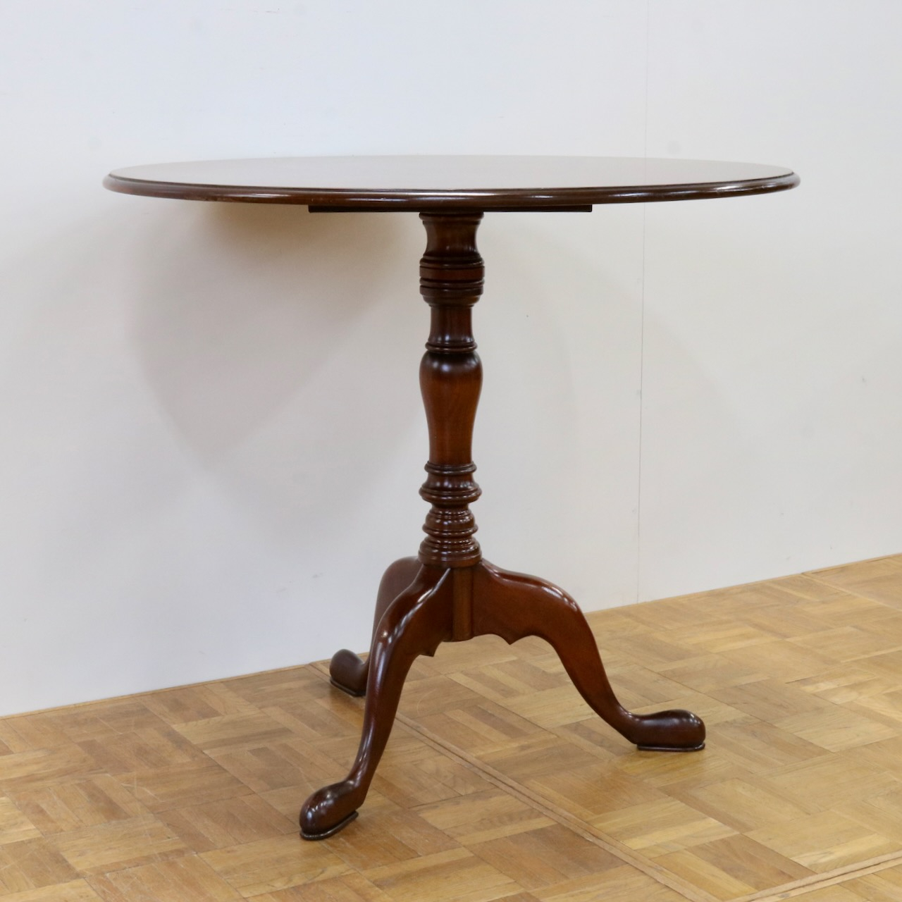 ティーテーブル