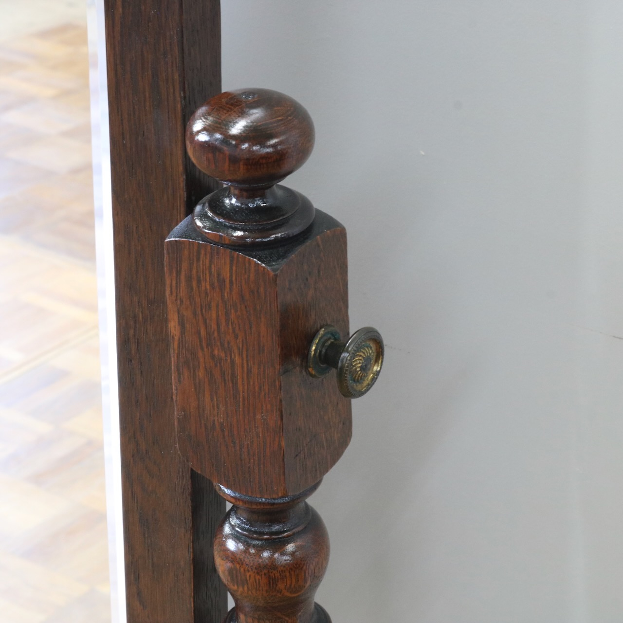 シュバルミラー