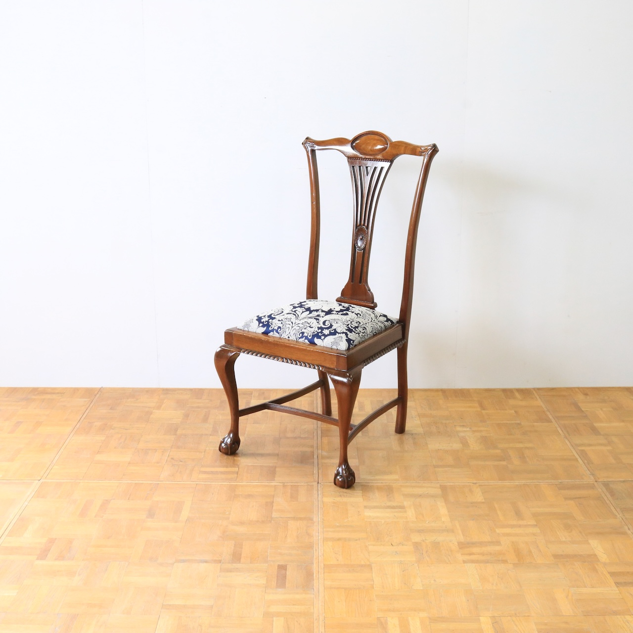 ダイニングチェアー