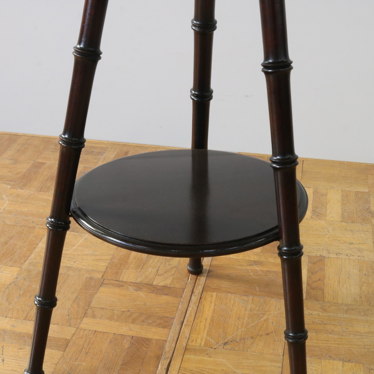 オケージョナルテーブル