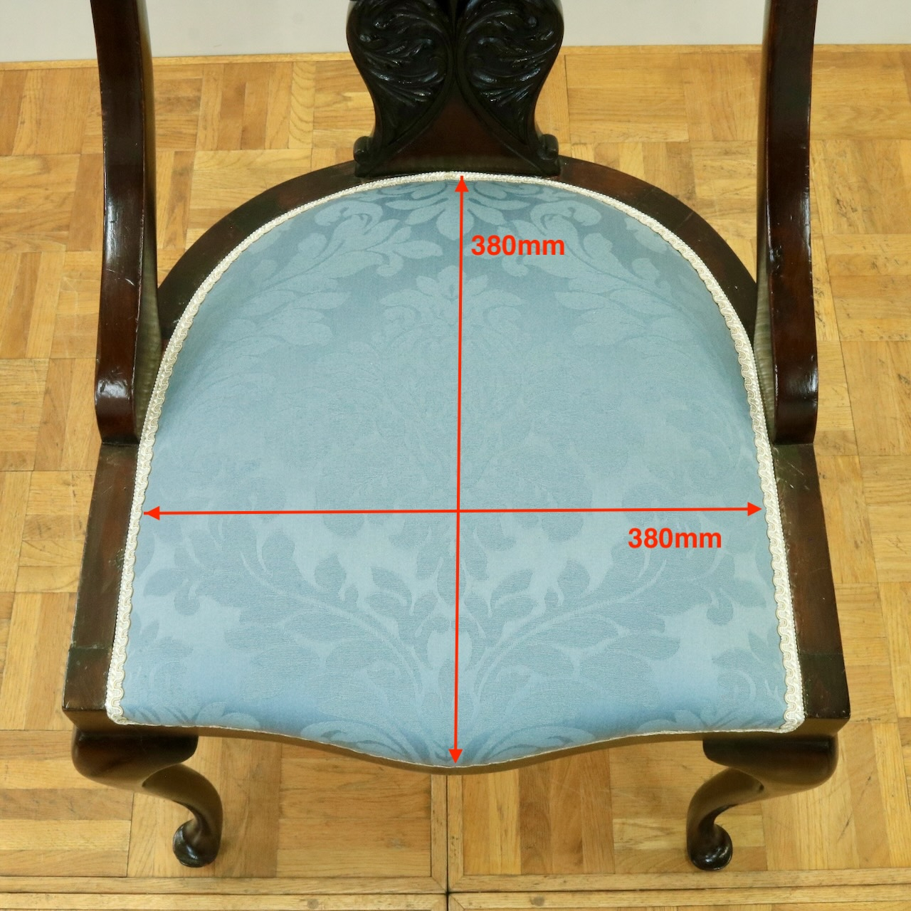 サイドチェアー