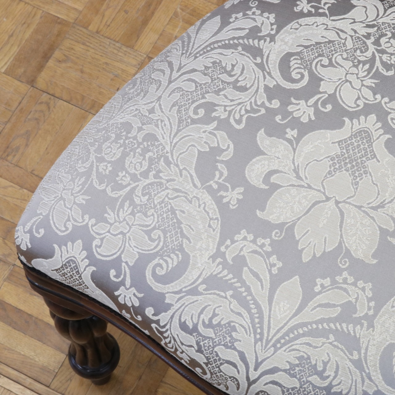 サイドチェアー